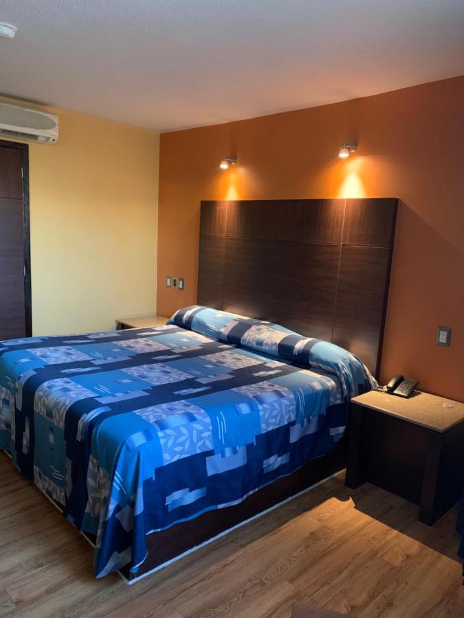 Hotel Emperador De Queretaro Каса-Бланка-ла-Коррехидора Экстерьер фото
